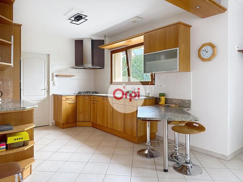 Maison - 150 m² - 6 pièces