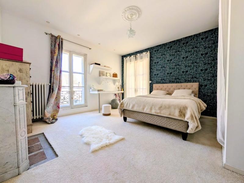 Appartement - 202 m² - 6 pièces