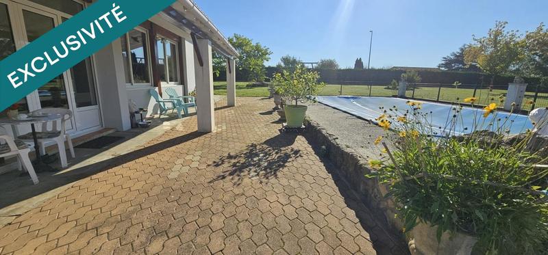 Maison - 202 m² - 7 pièces