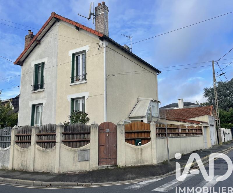 Maison - 75 m² - 4 pièces