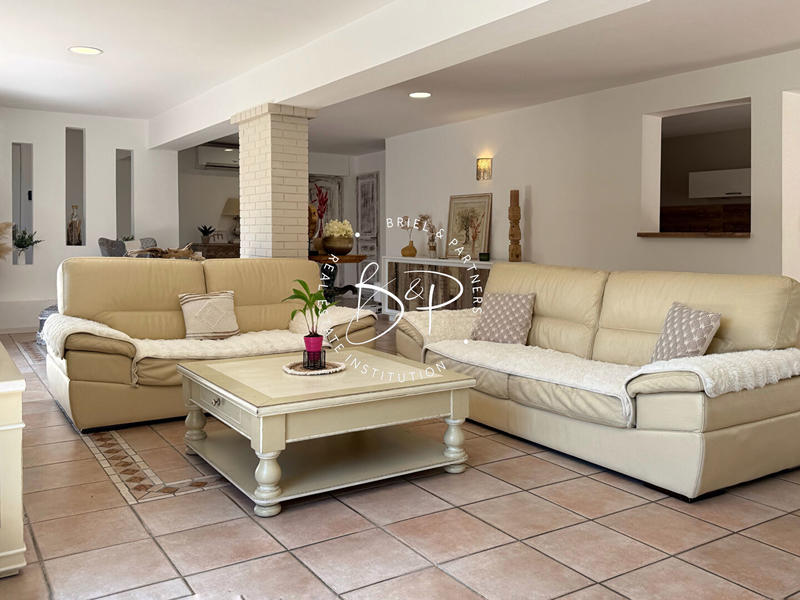 Maison - 173 m² - 7 pièces