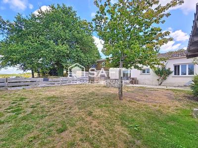 Maison - 268 m² - 9 pièces