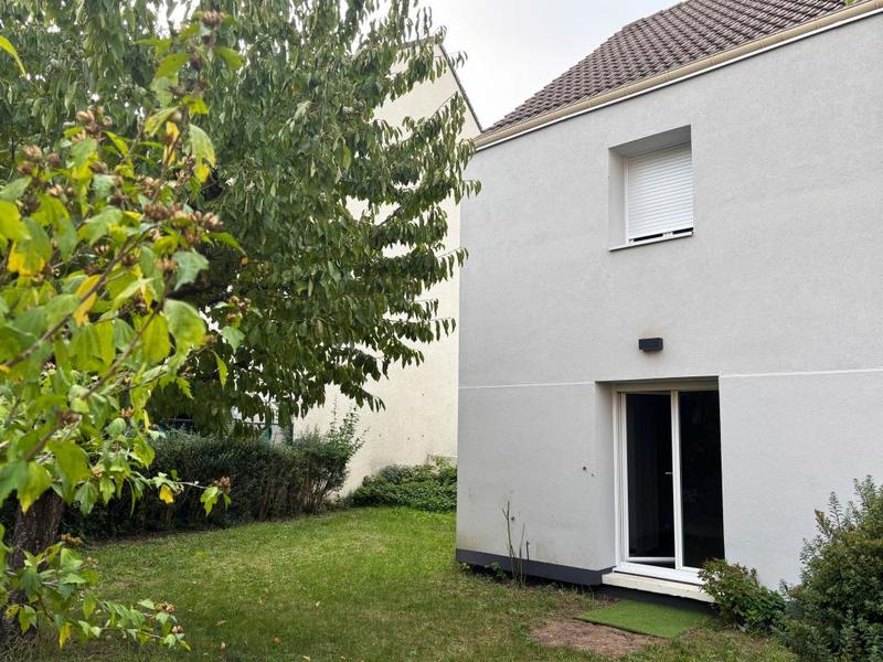 Maison - 79 m² - 4 pièces