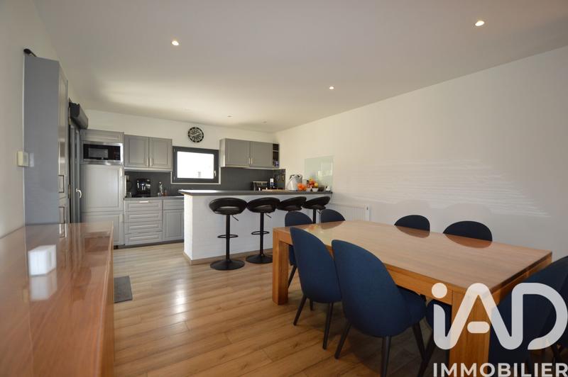 Maison - 148 m² - 6 pièces