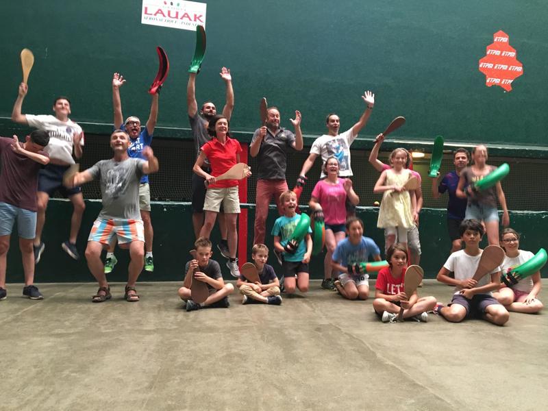 Initiation à la pelote basque