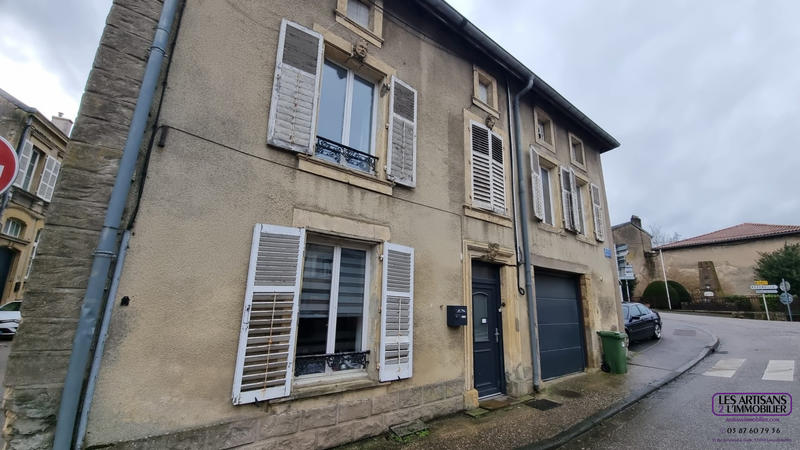 Maison - 180 m² - 6 pièces