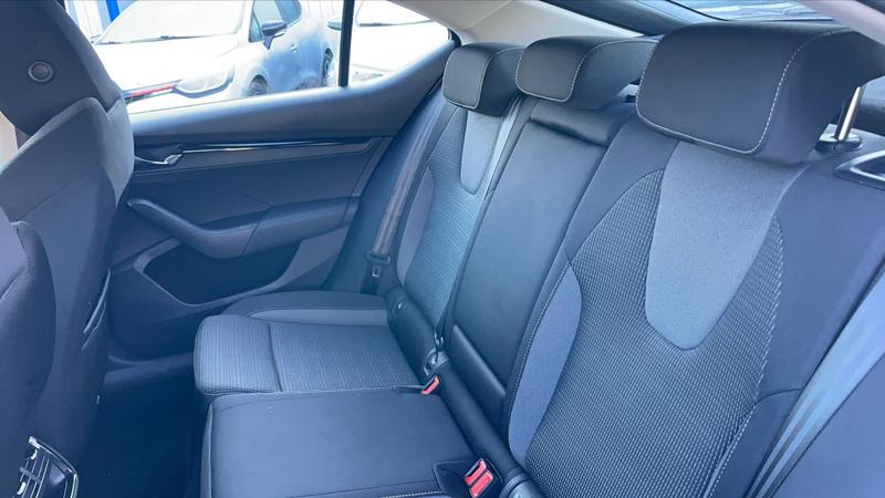 Skoda Octavia 1.5 Tsi 150 Ambition