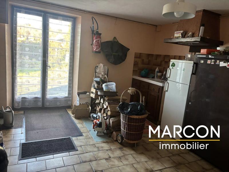 Maison - 196 m² - 7 pièces