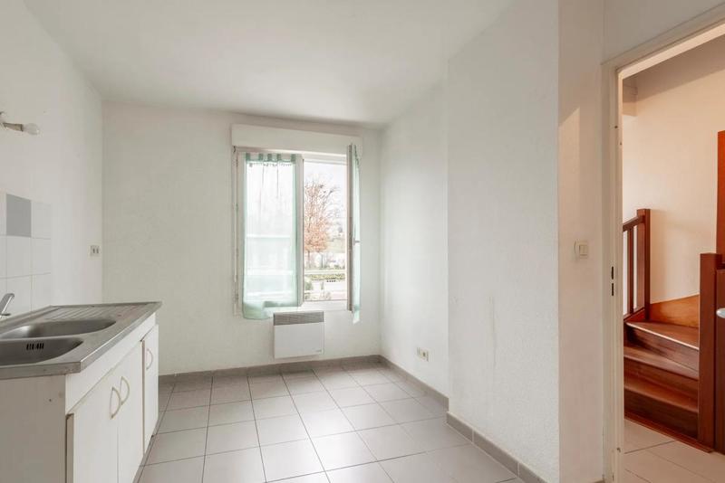 Appartement - 120 m² - 7 pièces