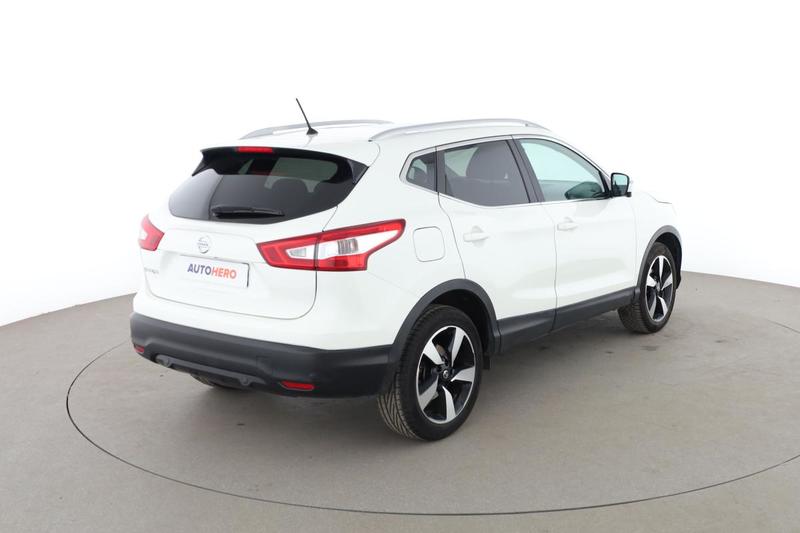 Nissan Qashqai 1.5 dCi n-Connecta 110 ch
