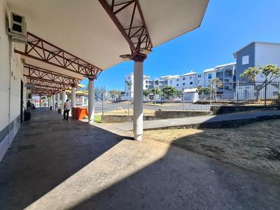 Local d'activités - 87 m² - 1 pièce