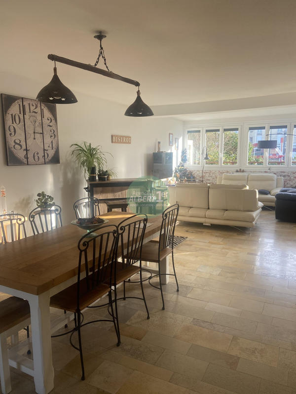 Maison - 120 m² - 5 pièces