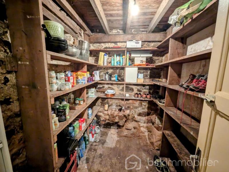 Maison - 207 m² - 10 pièces