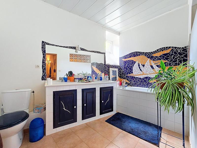 Maison de village - 205 m² - 9 pièces