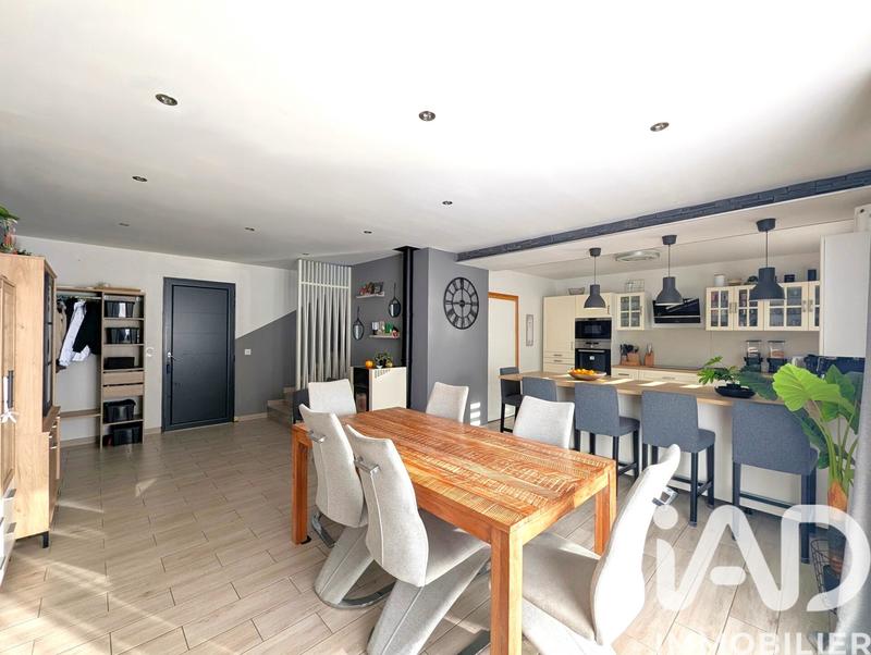 Maison - 124 m² - 6 pièces