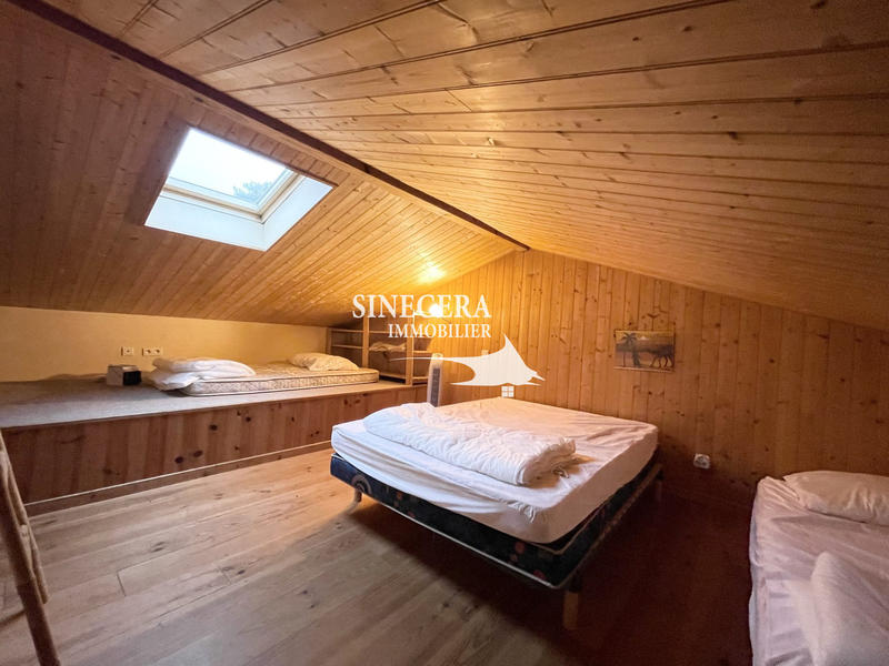 Maison - 110 m² - 6 pièces