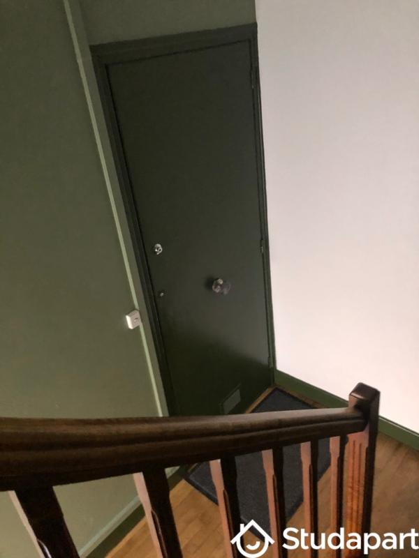 Appartement - 96 m² - 6 pièces