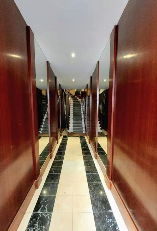 Immeuble - 1 100 m²