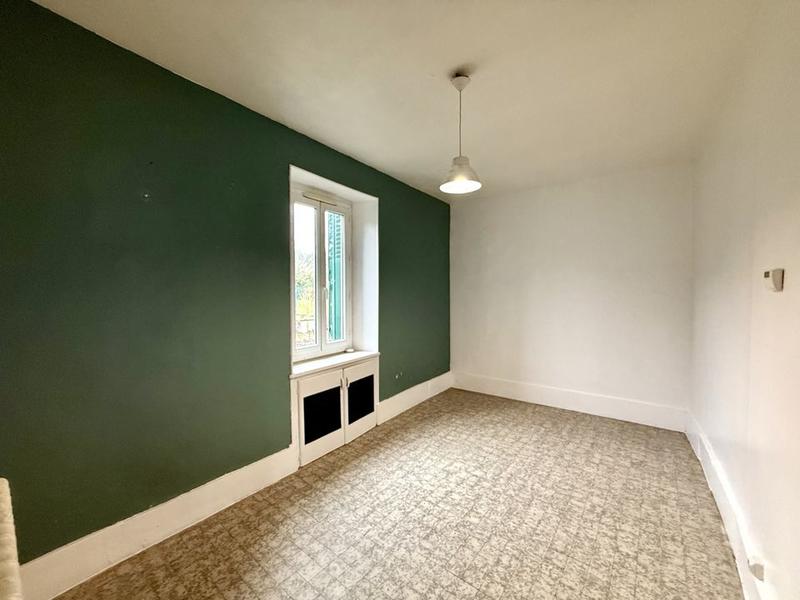 Maison - 104 m² - 5 pièces