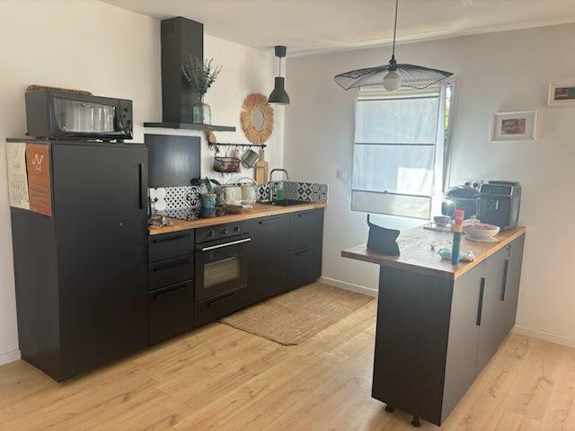 Maison - 81 m² - 4 pièces