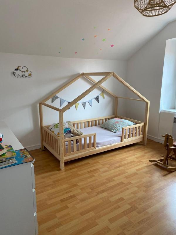 Maison - 243 m² - 6 pièces