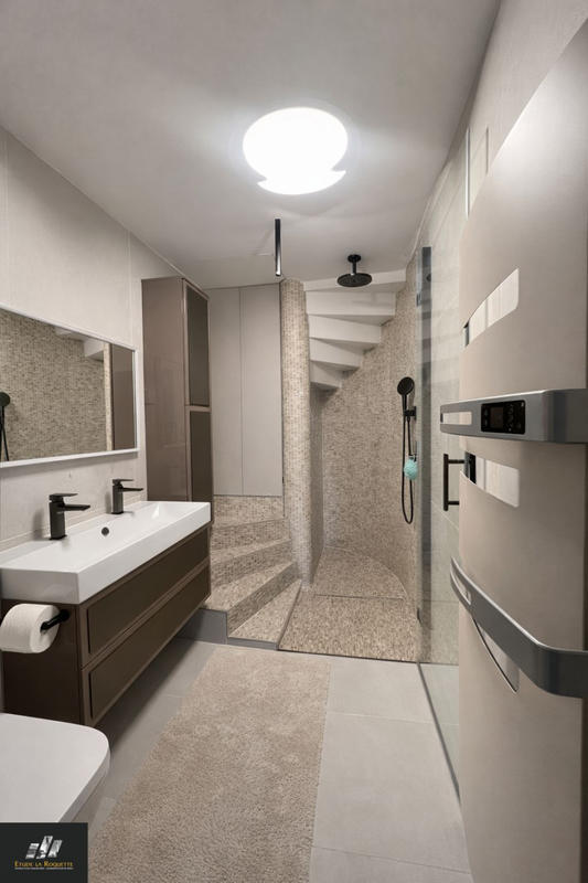 Appartement - 180 m² - 5 pièces