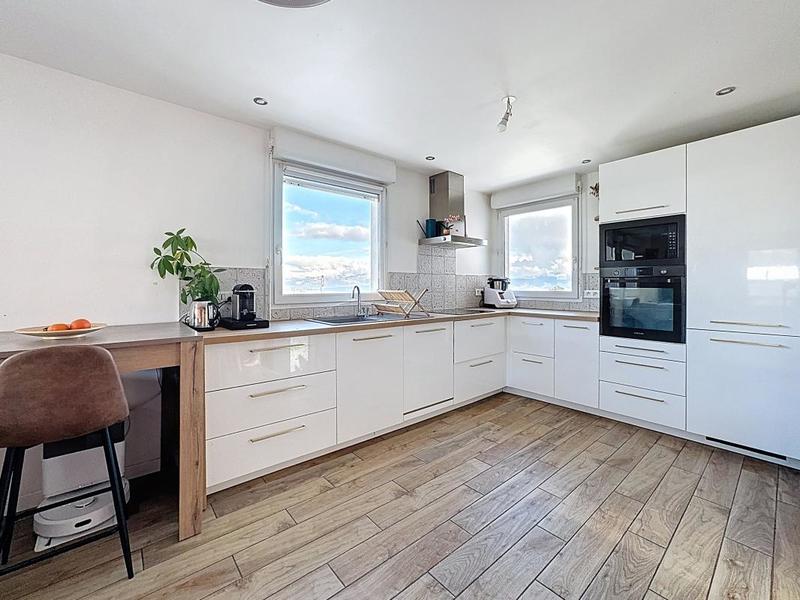 Appartement - 72 m² - 3 pièces