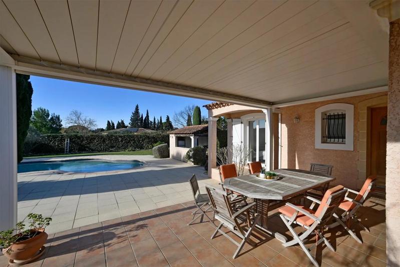 Maison - 150 m² - 5 pièces