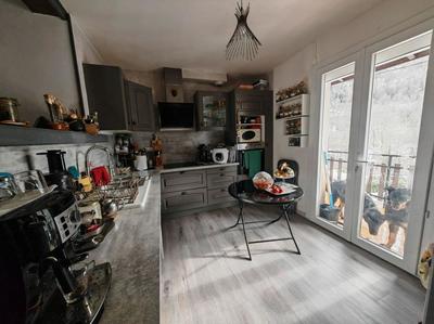 Maison - 112 m² - 4 pièces