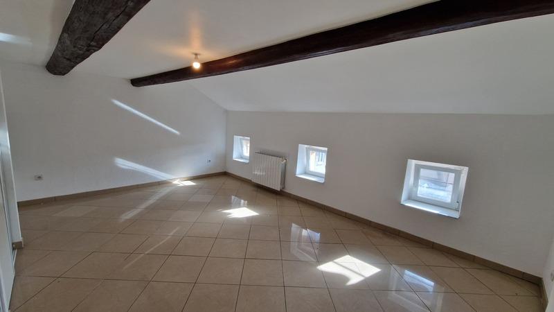 Appartement - 153 m² - 6 pièces