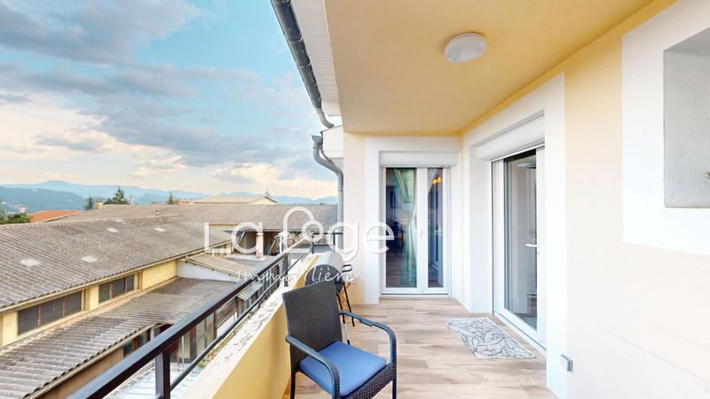 Appartement - 113 m² - 4 pièces