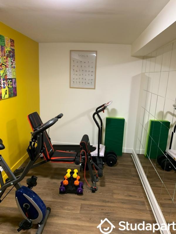 Chambre - 15 m² - 1 pièce