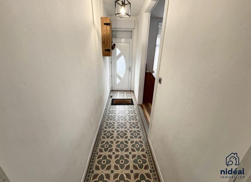 Maison - 127 m² - 6 pièces