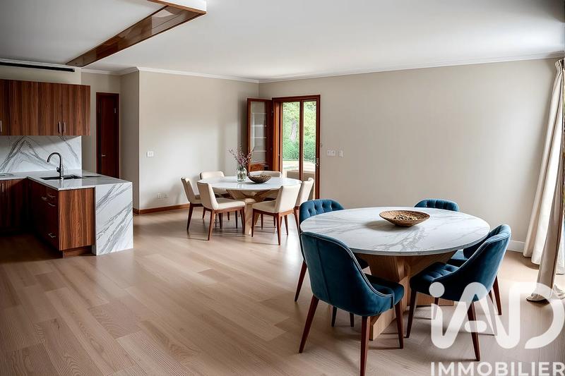 Appartement - 97 m² - 5 pièces