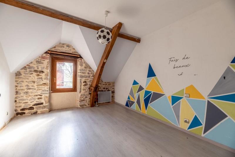 Maison en pierre - 160 m² - 6 pièces