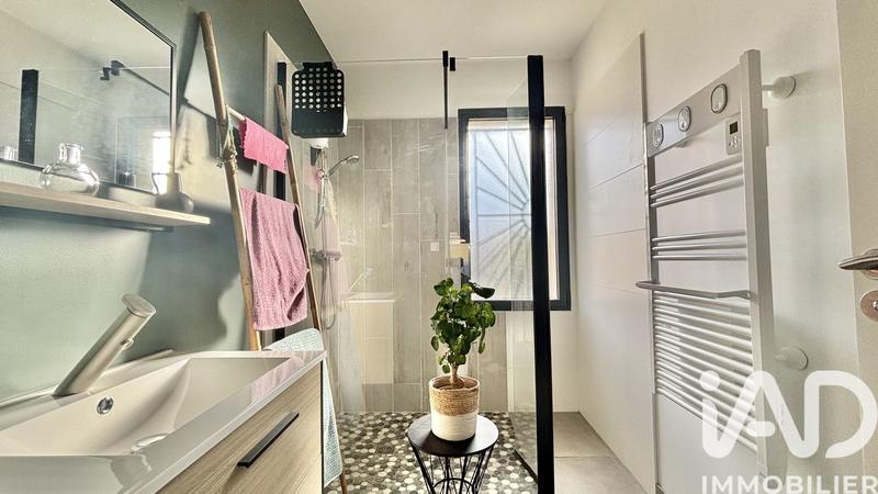 Maison - 84 m² - 3 pièces