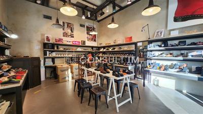 Local commercial - 70 m²