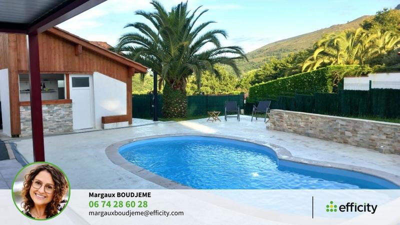 Maison - 235 m² - 8 pièces