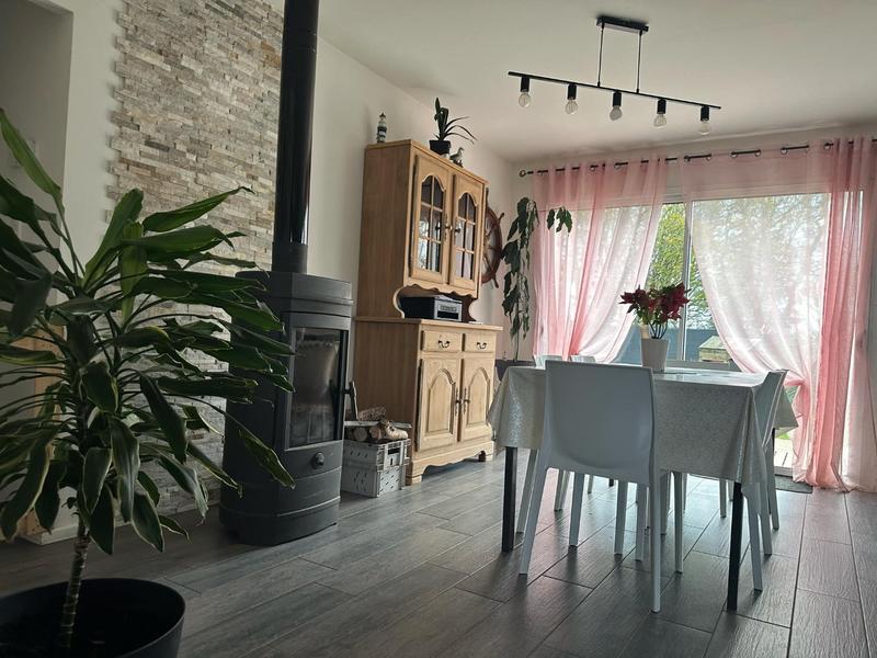 Maison - 91 m² - 5 pièces