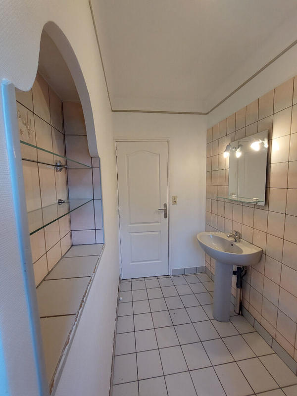 Maison - 84 m² - 5 pièces