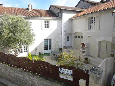 Maison - 106 m² - 3 pièces