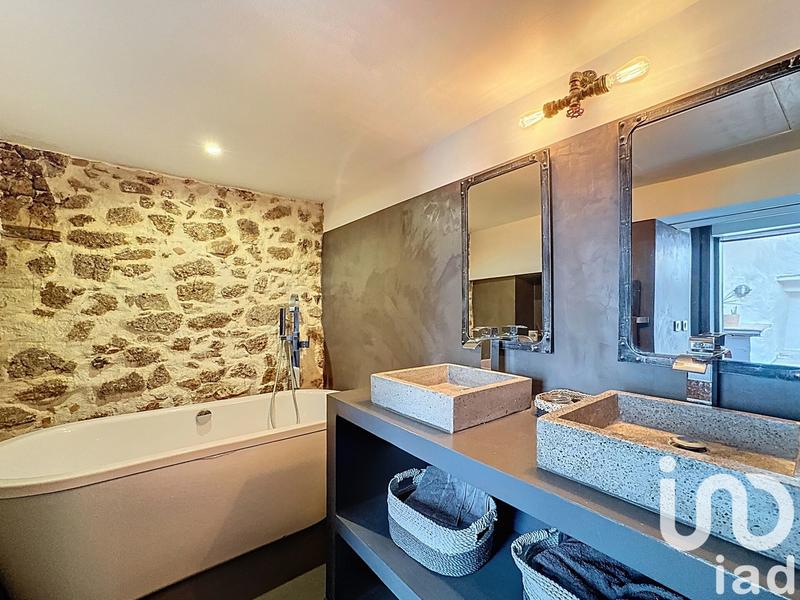 Maison de village - 108 m² - 5 pièces