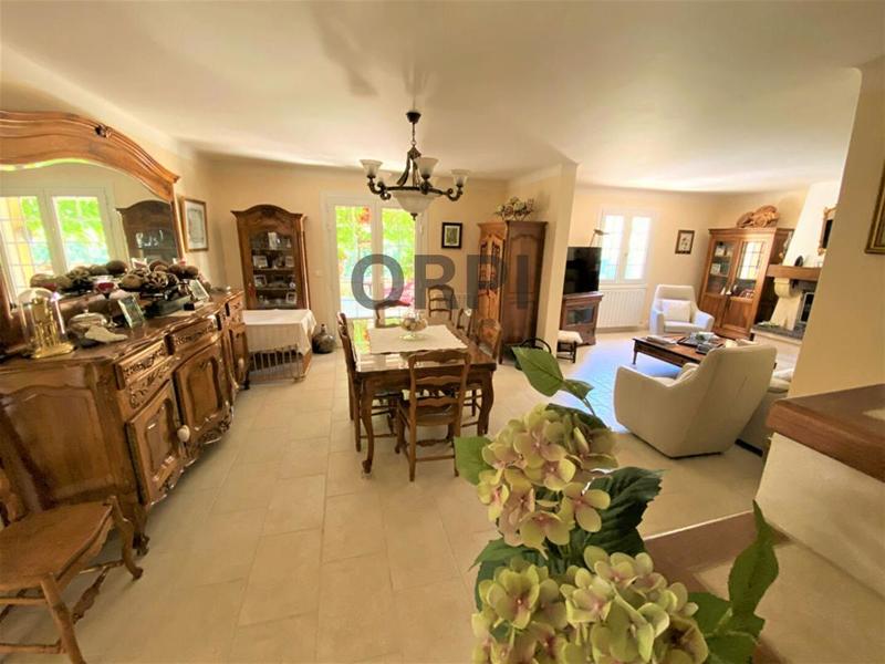 Villa - 170 m² - 4 pièces