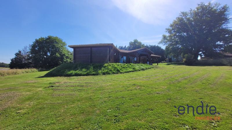 Maison de bois - 100 m² - 4 pièces