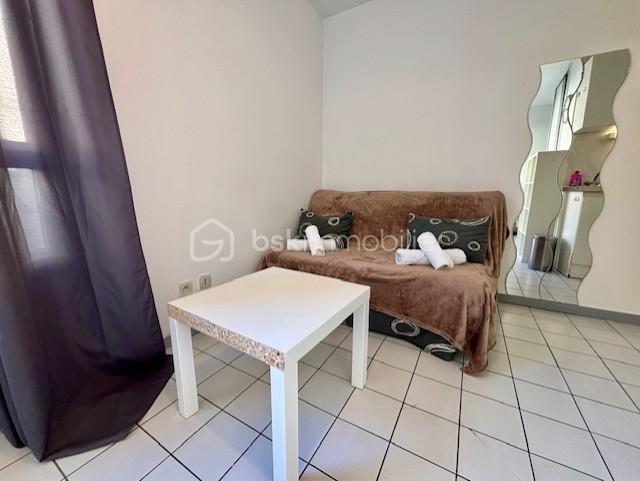 Studio - 17 m² - 1 pièce