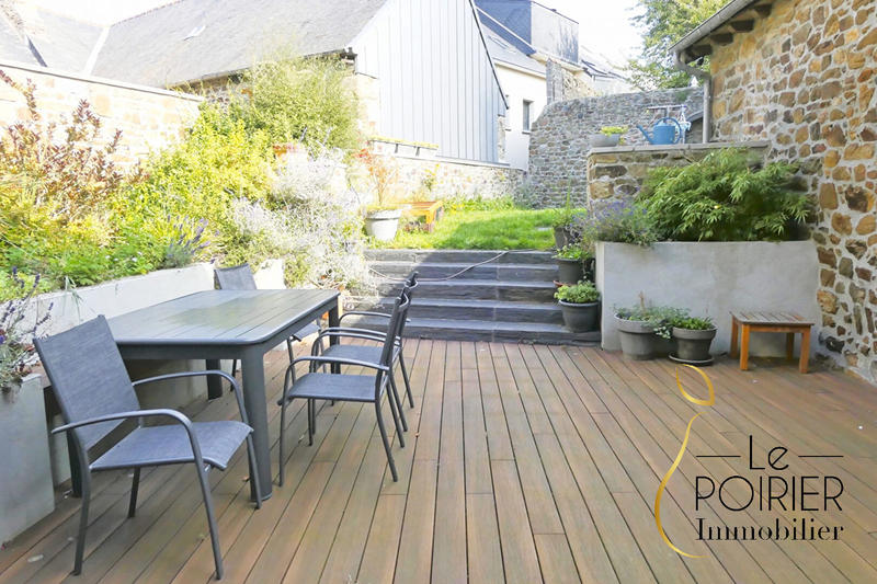 Maison - 197 m² - 7 pièces