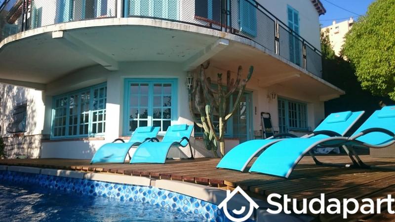 Villa - 150 m² - 6 pièces