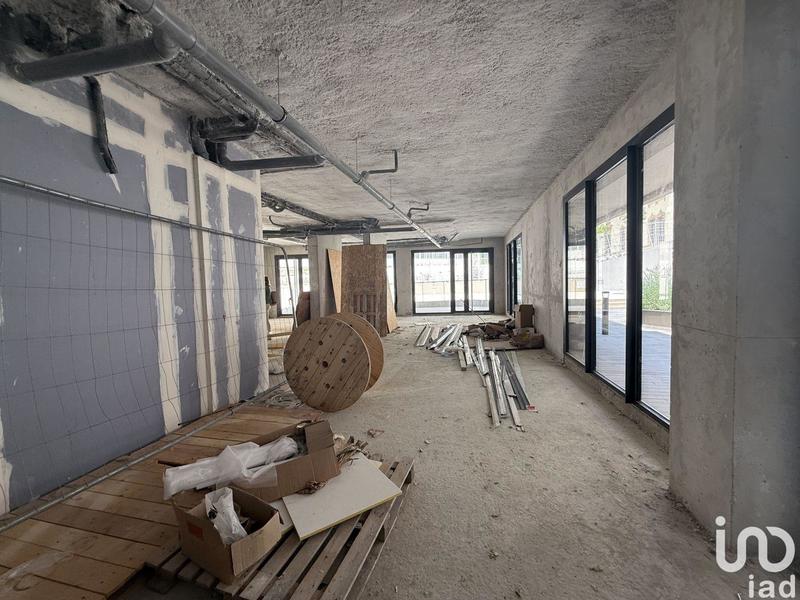 Local commercial - 112 m²