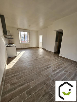 Maison - 70 m² - 3 pièces