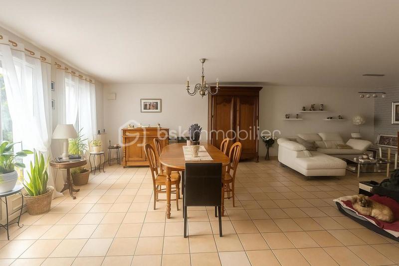 Maison de ville - 111 m² - 5 pièces